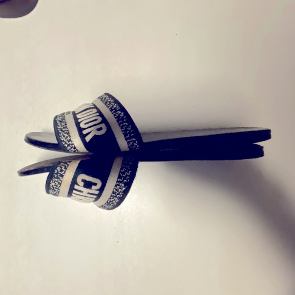 Christian Dior Dway sandals *Authentic* - Picture 10 of 15